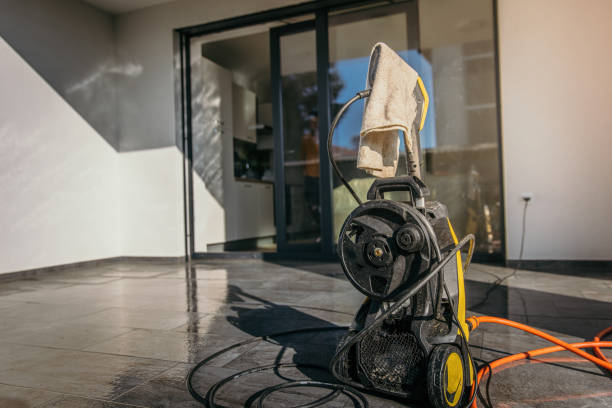 Best Gutter Cleaning  in Hearne, TX